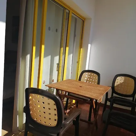 Cozy Apartment 5Min. Walking From Praia Da Rocha *