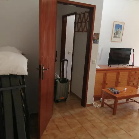 Cozy Apartment 5Min. Walking From Praia Da Rocha Apartamento *