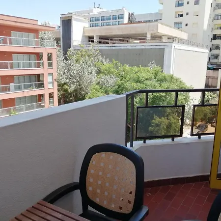 Apartamento Cozy Apartment 5Min. Walking From Praia Da Rocha *