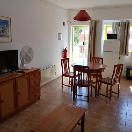 Cozy Apartment 5Min. Walking From Praia Da Rocha Portimão